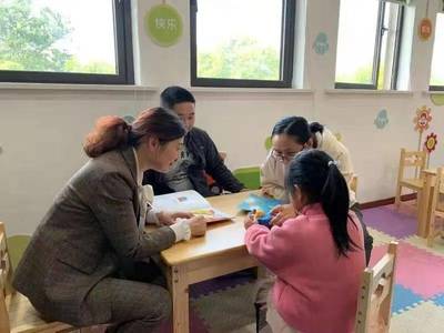 代表履職丨人大代表為弱勢(shì)群體當(dāng)好“助困員”