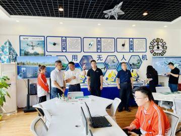 教育部職成司到濟信調研