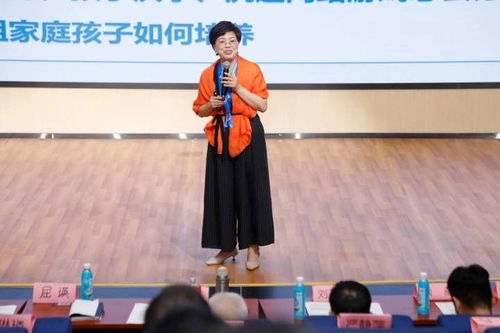 2024中國教育培訓升學論壇成功舉辦 一一暨廣州市教育咨詢服務(wù)協(xié)會幸福教育專委會協(xié)同共進盛典