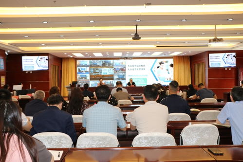 新疆教育考試院舉辦教育考試招生咨詢接待服務禮儀禮節專題講座 著力提升窗口服務質量